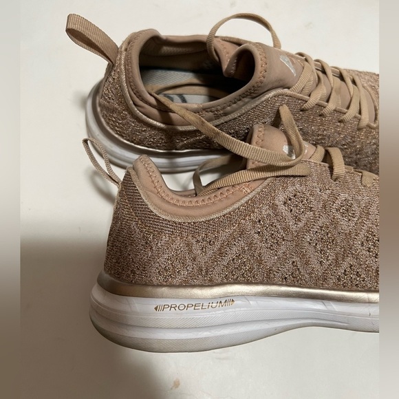 Techloom Phantom APL Sneaker in Rose Gold - Picture 3 of 16